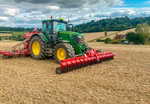 Ground-engaging cultivator implement